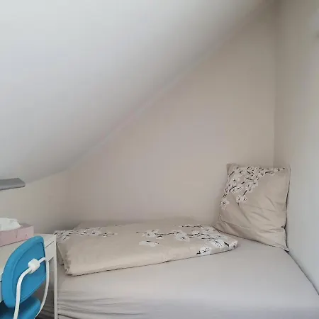 Zentral Gelegene Mit Parkplatz Apartman *